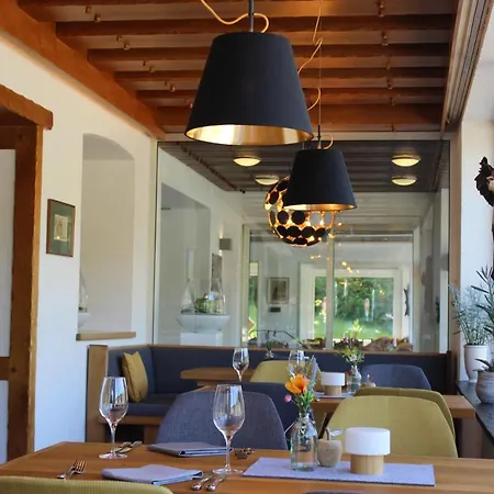 Ostermann تريس كاردن